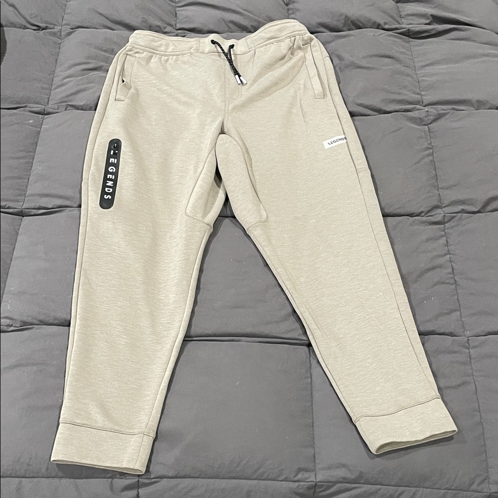 Legends Taupe Hawthorne Tech Jogger